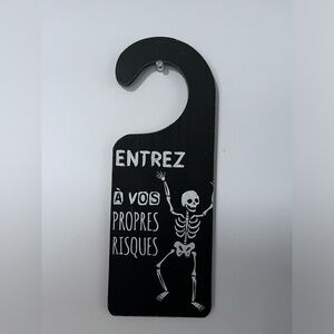 goth door decoration